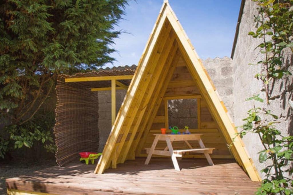 Tres Jolie Maison A Cote De La Plage 르 포르텔 외부 사진