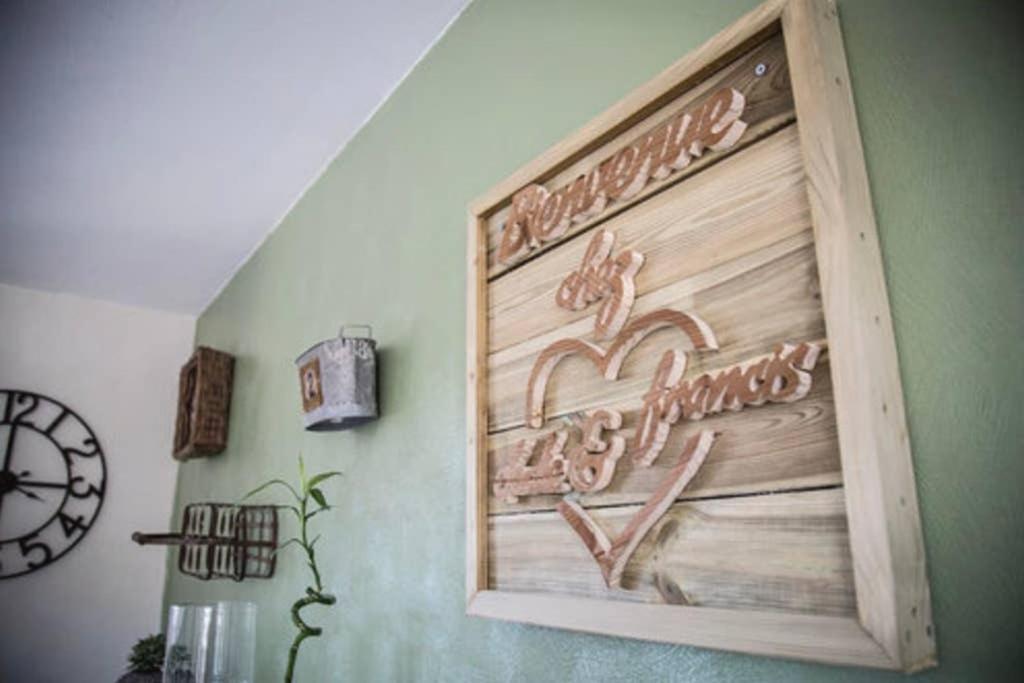 Tres Jolie Maison A Cote De La Plage 르 포르텔 외부 사진